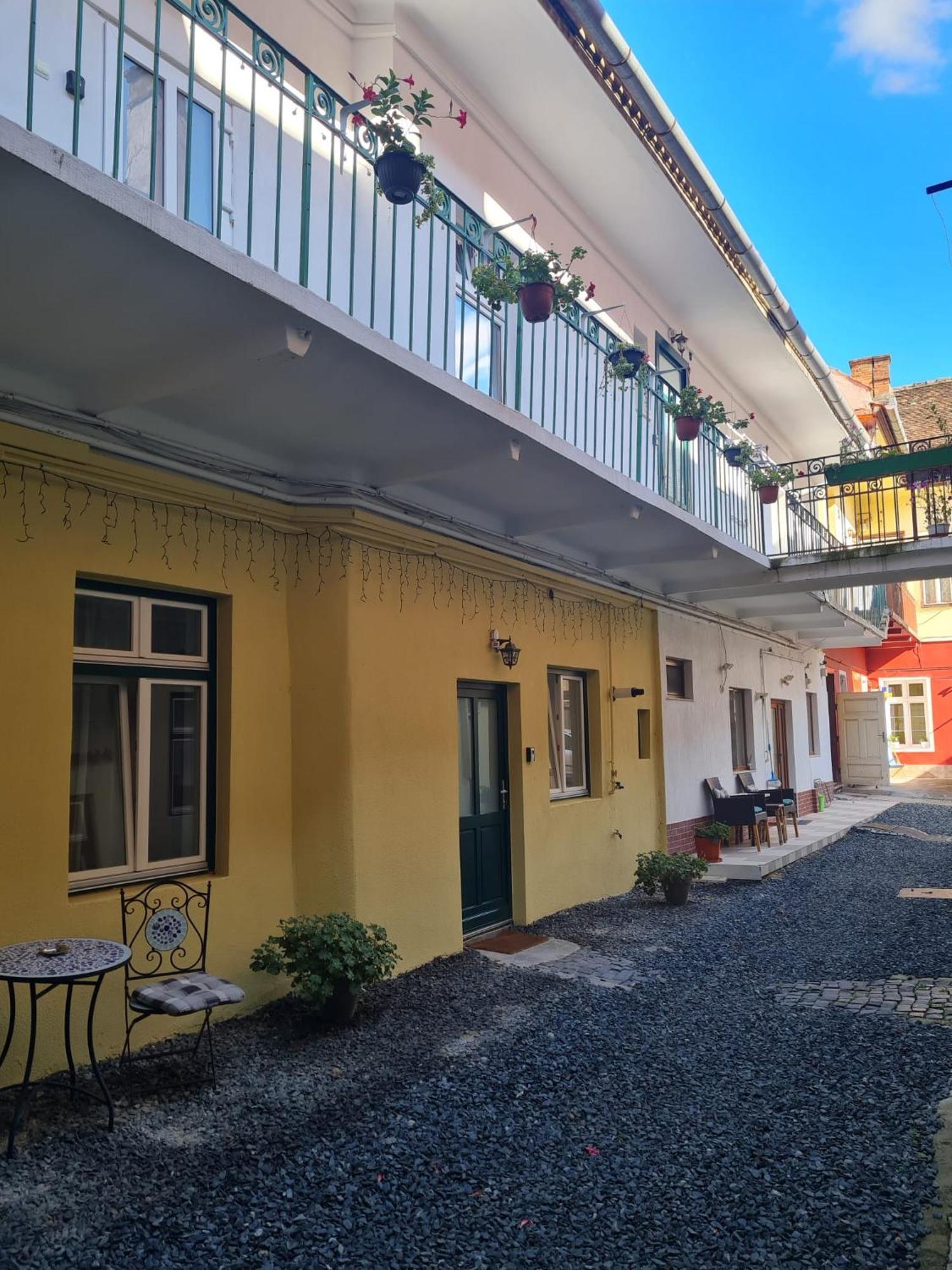 Apartament Central V&P Sibiu Exterior foto